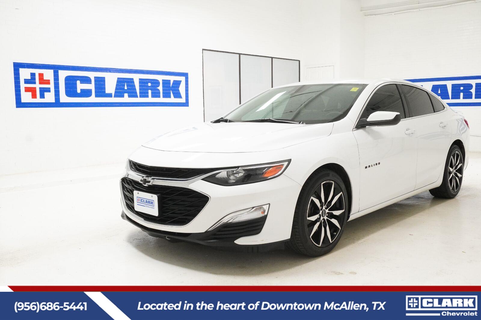 Summit White 2023 Chevrolet Malibu Sedan Front-Wheel Drive Continuously Variable Transmission