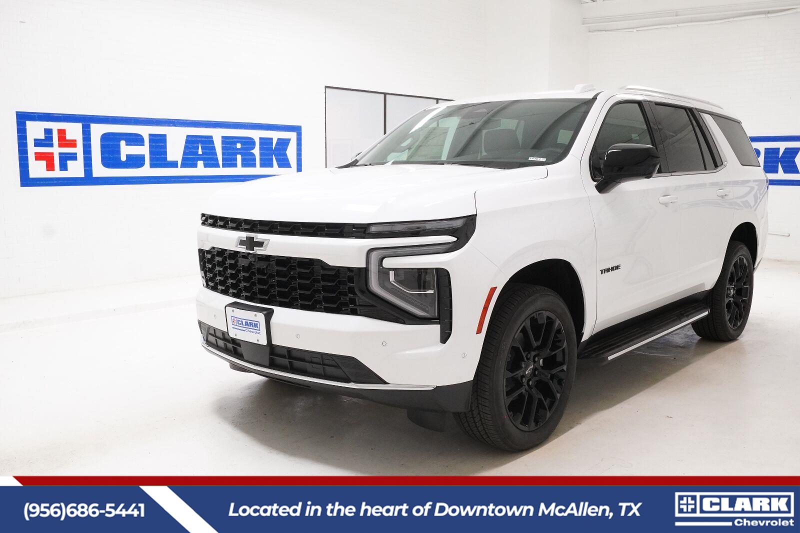 Summit White 2026 Chevrolet Tahoe SUV / Crossover 4X2 Automatic