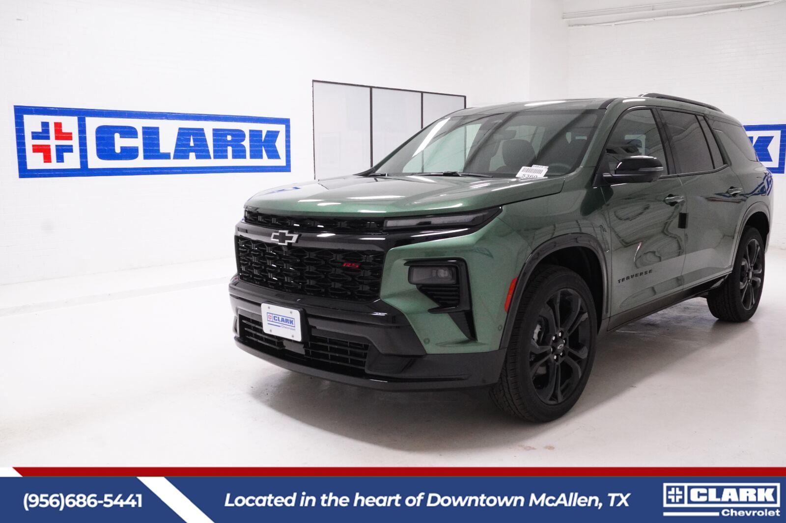 TRILLIUM GREEN METALLIC 2027 Chevrolet Traverse SUV / Crossover Front-Wheel Drive 8-Speed Automatic