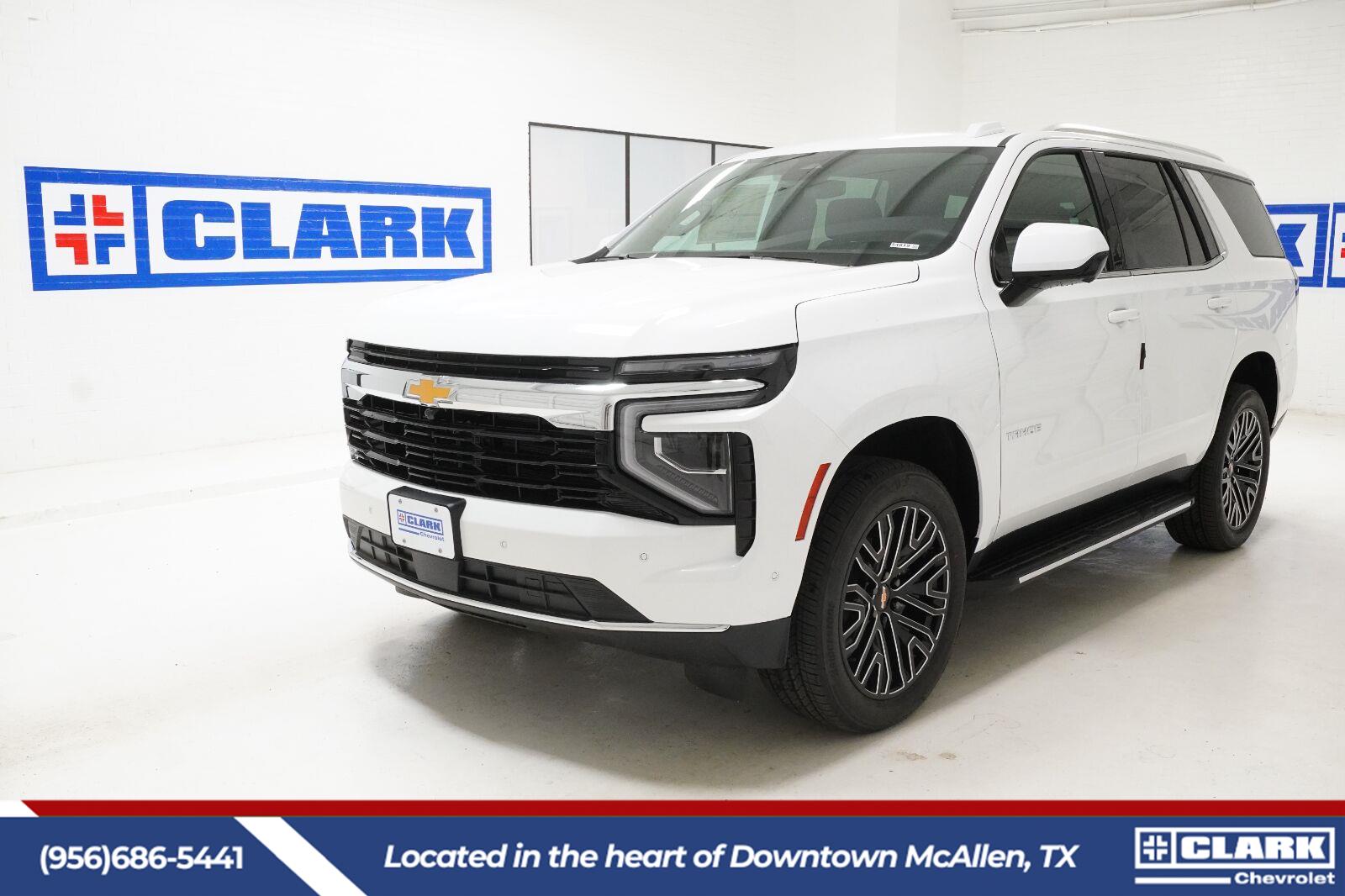 Summit White 2026 Chevrolet Tahoe SUV / Crossover 4X2 Automatic