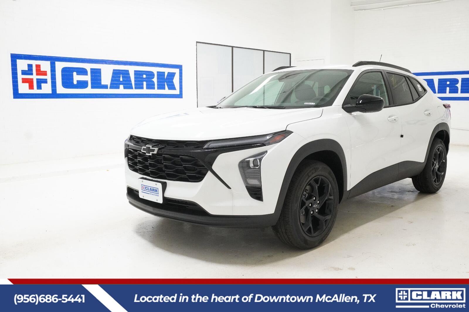 Summit White 2026 Chevrolet Trax SUV / Crossover Front-Wheel Drive 6-Speed Automatic