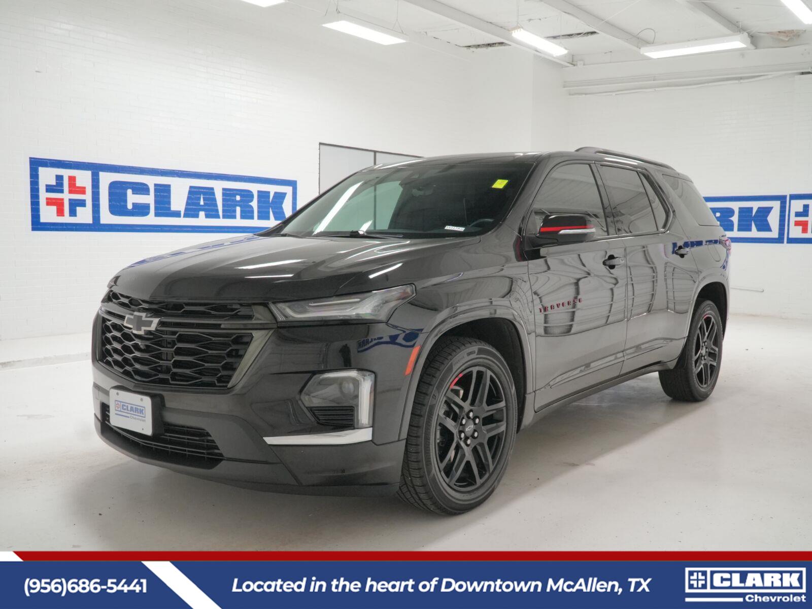  2023 Chevrolet Traverse Premier FWD   