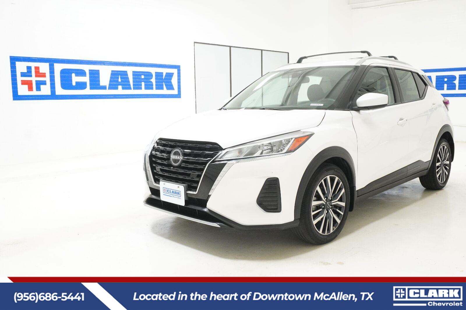  2023 Nissan Kicks SV FWD   