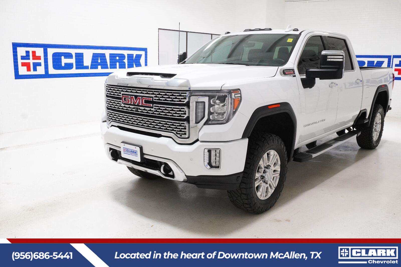 Summit White 2023 GMC Sierra 2500HD Pickup Truck Four-Wheel Drive Automatic
