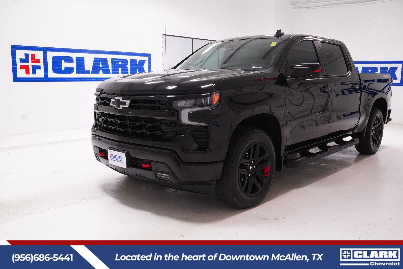 2023 Chevrolet Silverado 1500 RST Crew Cab 4WD