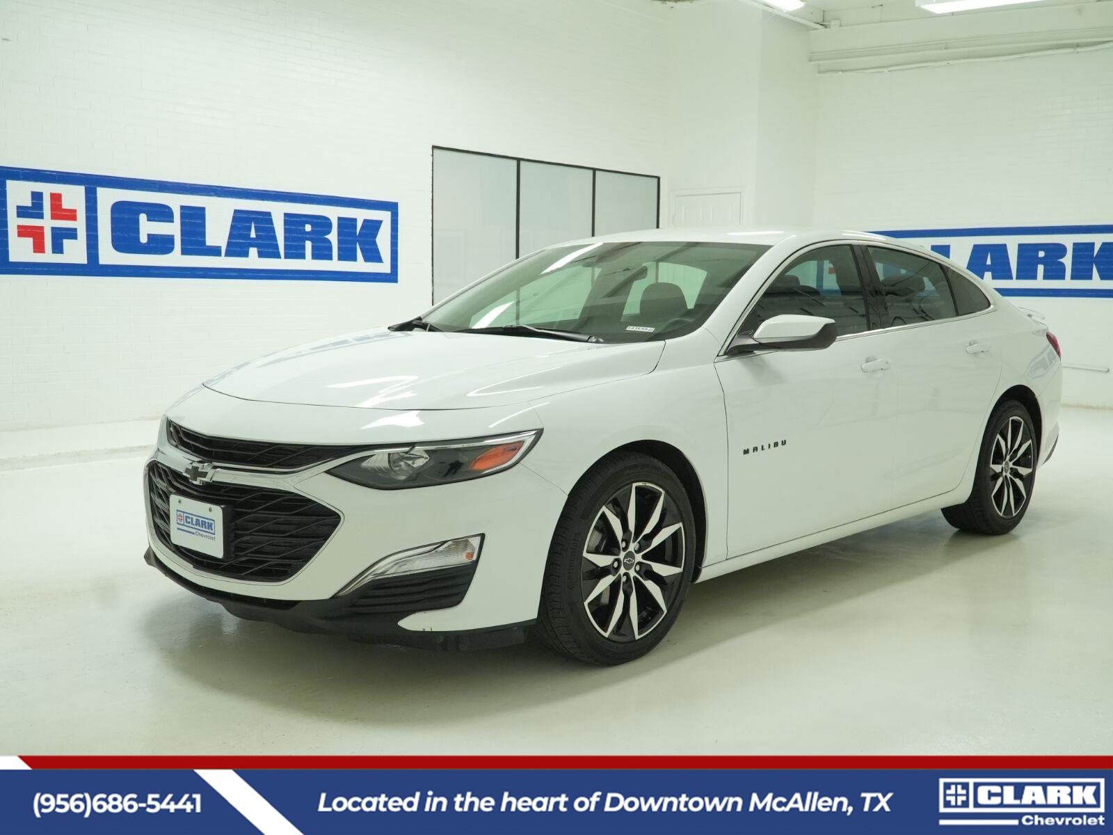 Summit White 2024 Chevrolet Malibu Sedan Front-Wheel Drive Continuously Variable Transmission