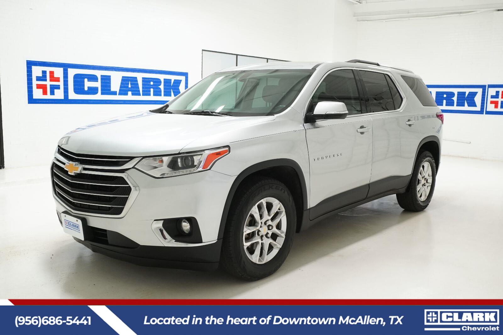 Silver Ice Metallic 2018 Chevrolet Traverse SUV / Crossover Front-Wheel Drive 9-Speed Automatic