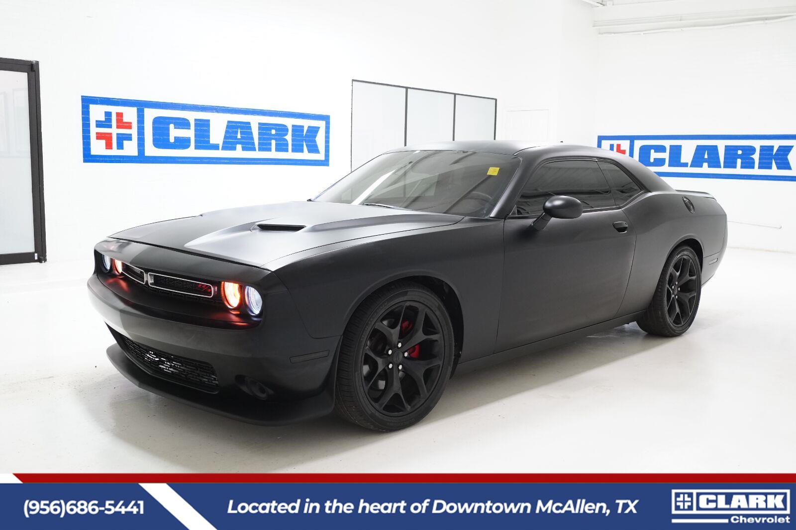 2017 Dodge Challenger R/T Plus RWD