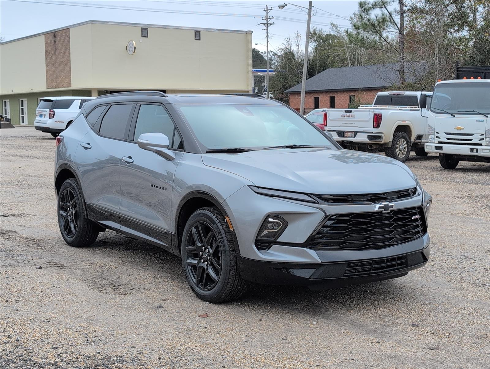 Sterling Gray Metallic 2026 Chevrolet Blazer SUV / Crossover Front-Wheel Drive 9-Speed Automatic