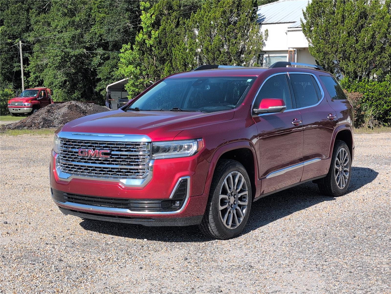  2023 GMC Acadia Denali FWD   
