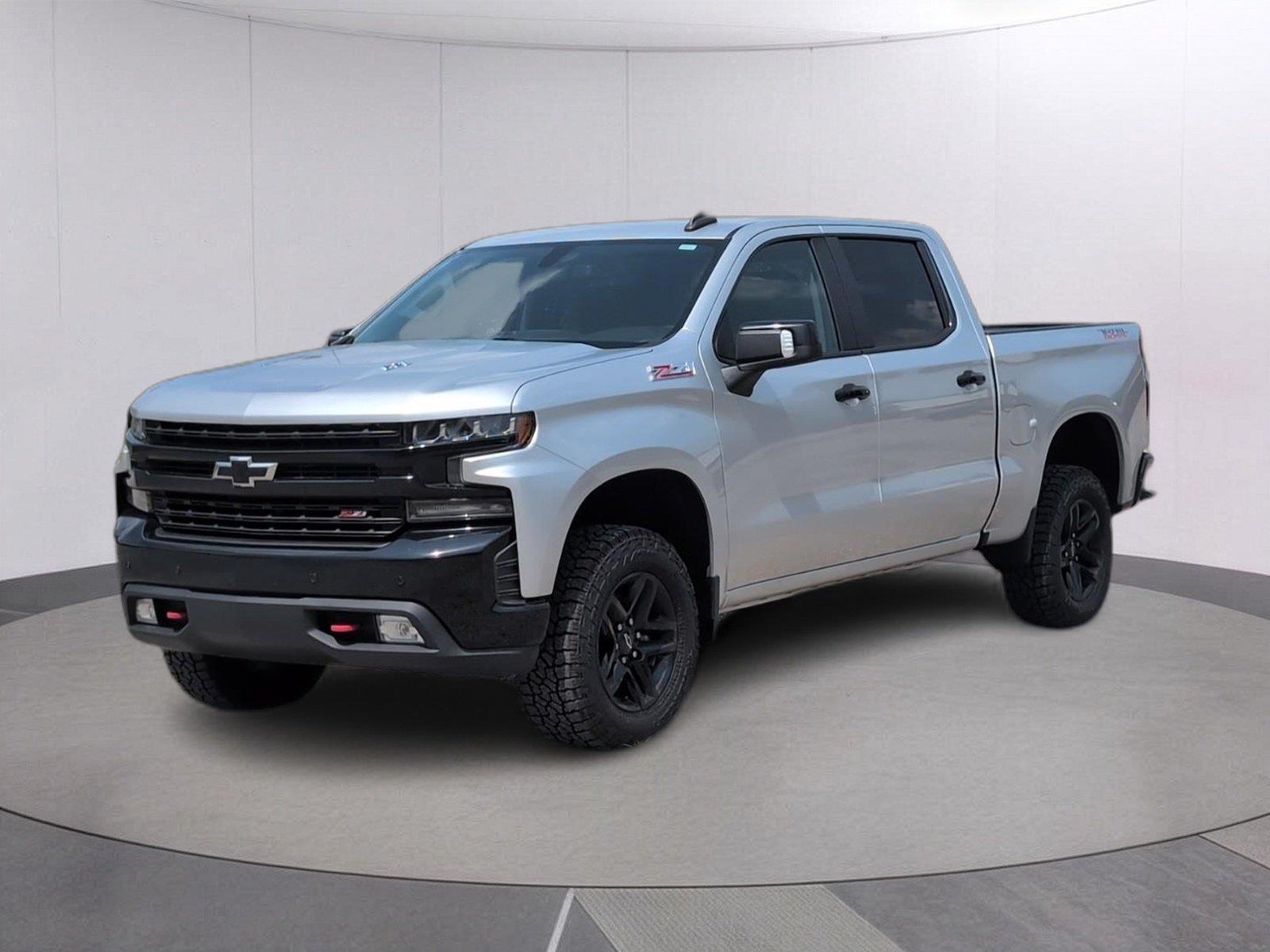 Silver Ice Metallic 2020 Chevrolet Silverado 1500 Pickup Truck Four-Wheel Drive Automatic