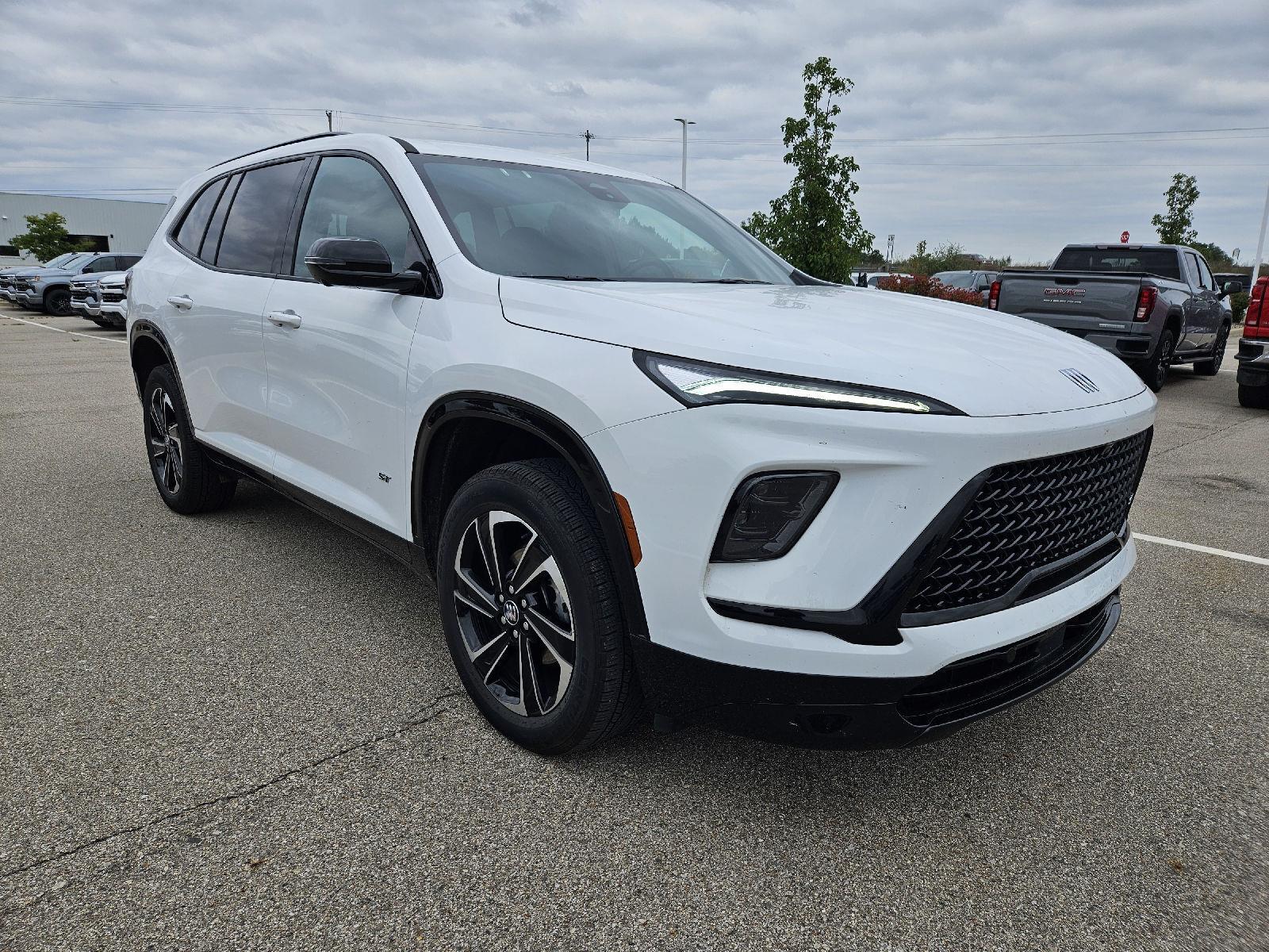 Summit White 2026 Buick Enclave SUV / Crossover Four-Wheel Drive 8-Speed Automatic