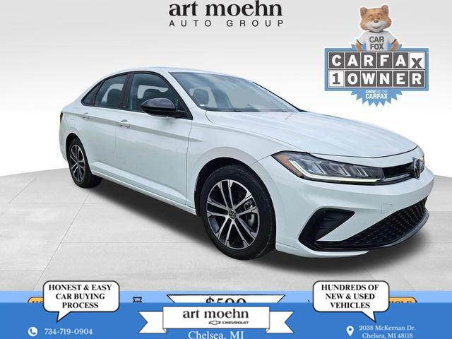 Pure White 2025 Volkswagen Jetta Sedan Front-Wheel Drive Automatic