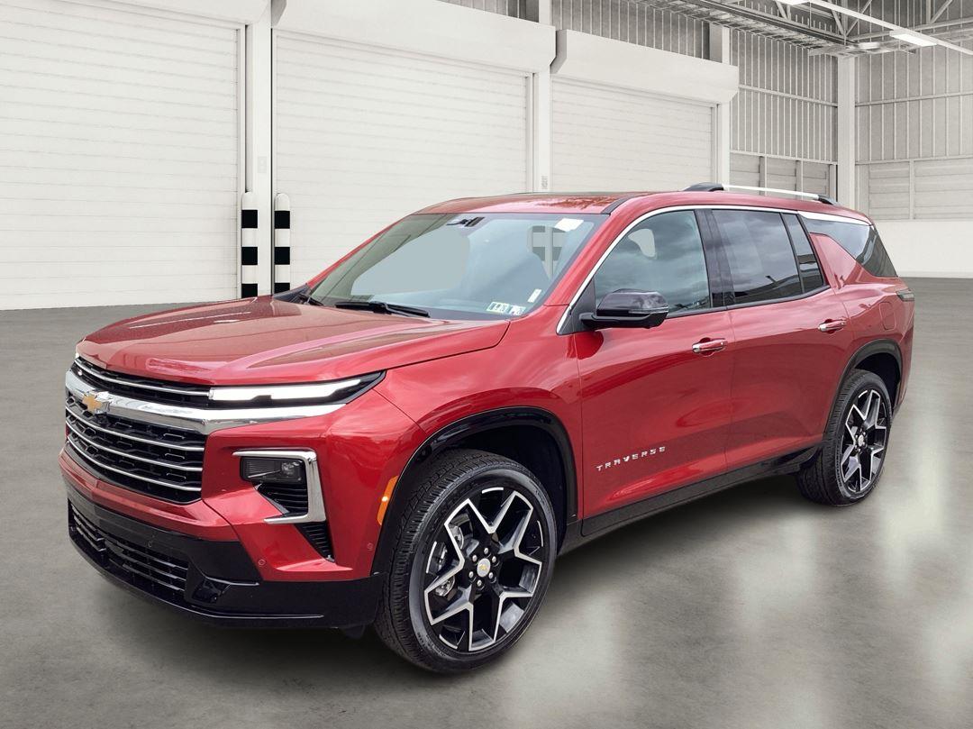 Used 2025 Chevrolet Traverse SUV