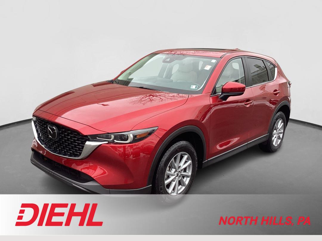 2023 Mazda CX-5 S Preferred package's photo