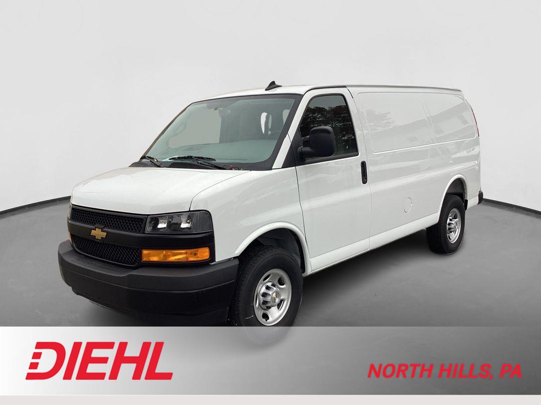 2025 Chevrolet Express Cargo Work Van's photo