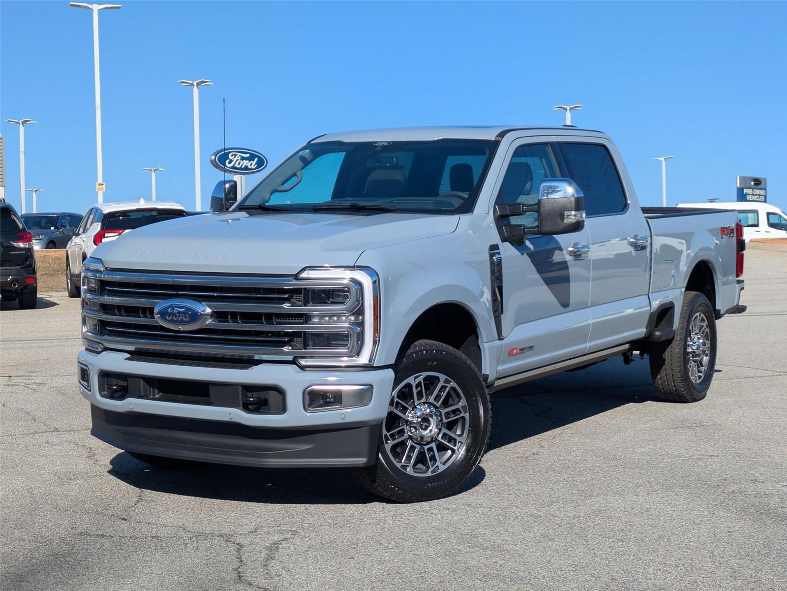 2026 Ford F-350 Super Duty Platinum Crew Cab 4WD