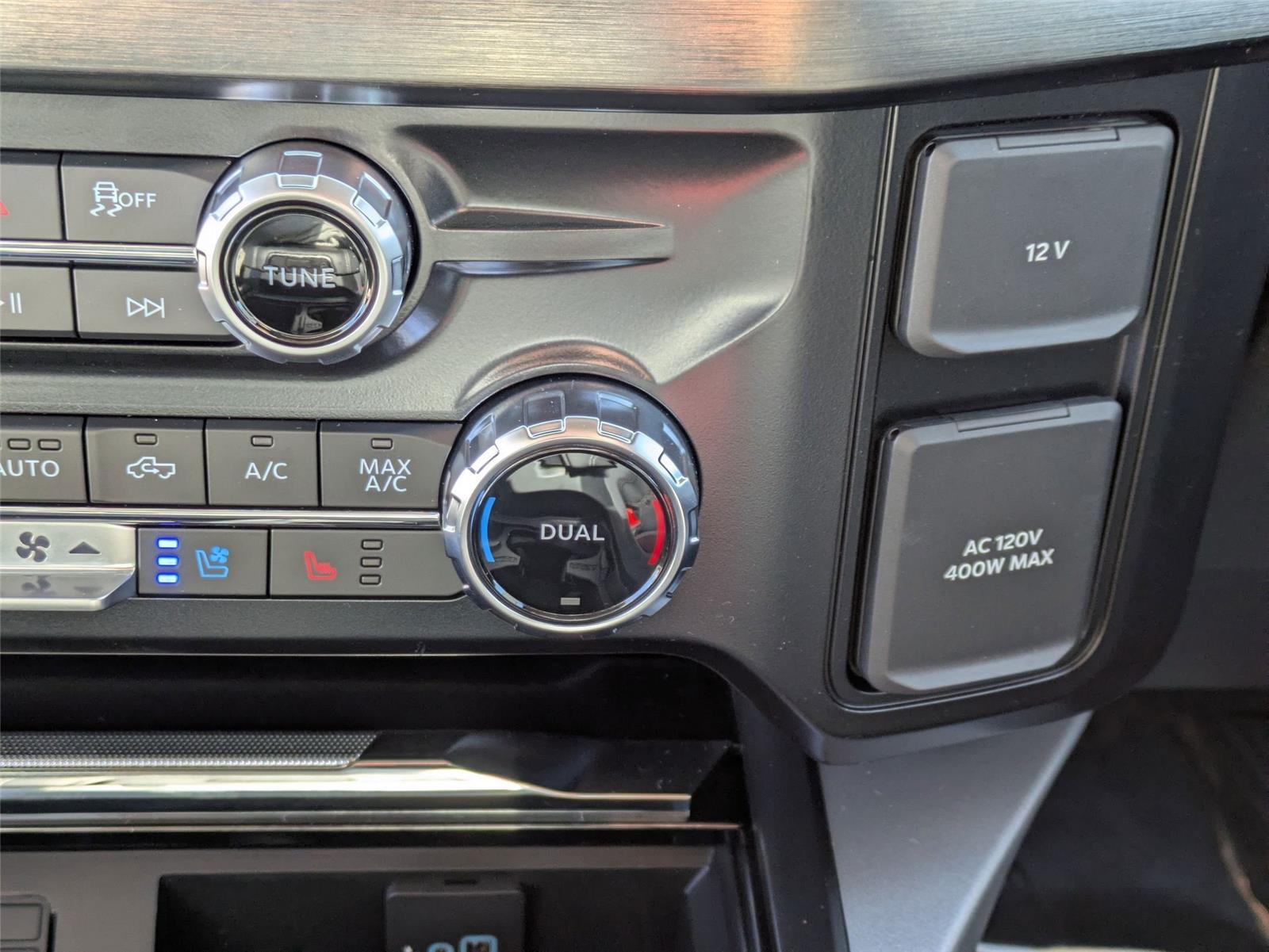 New 2026 Star White Metallic Tri-Coat Ford LARIAT image 27