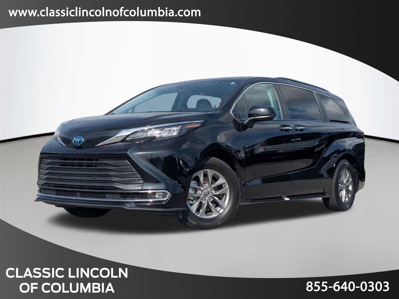 2024 Toyota Sienna XLE 7-Passenger FWD