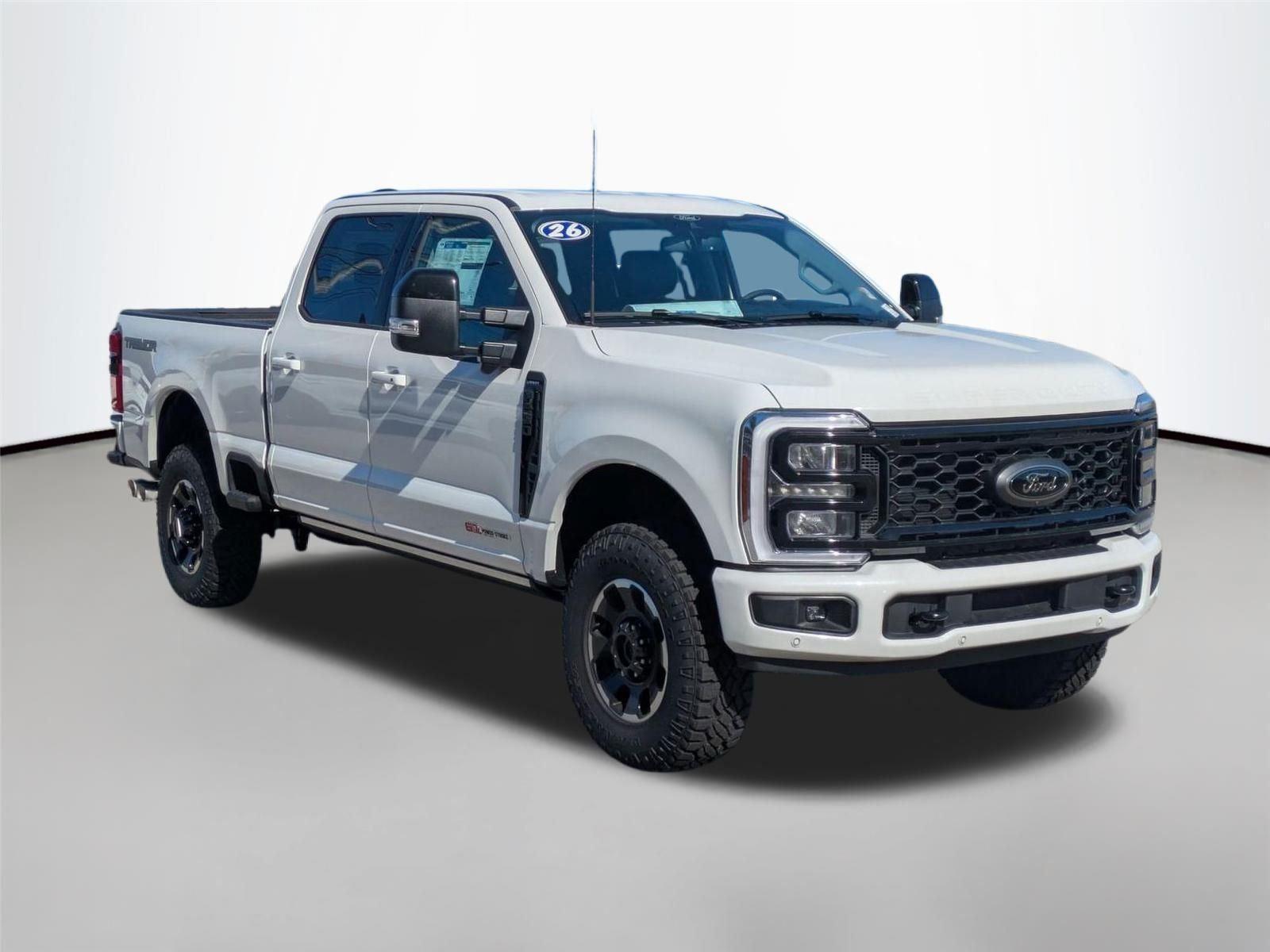 New 2026 Star White Metallic Tri-Coat Ford LARIAT image 3