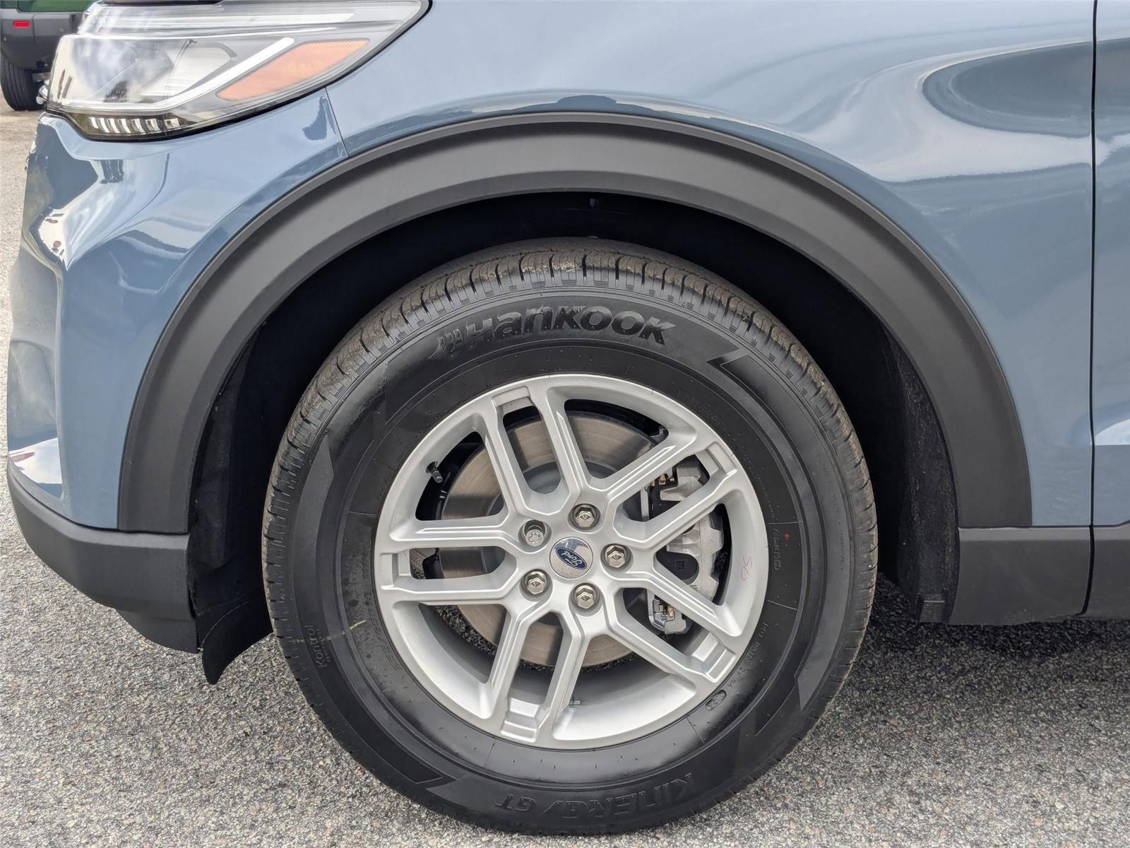 New 2026 Vapor Blue Metallic Ford Active w/200A Pkg image 10