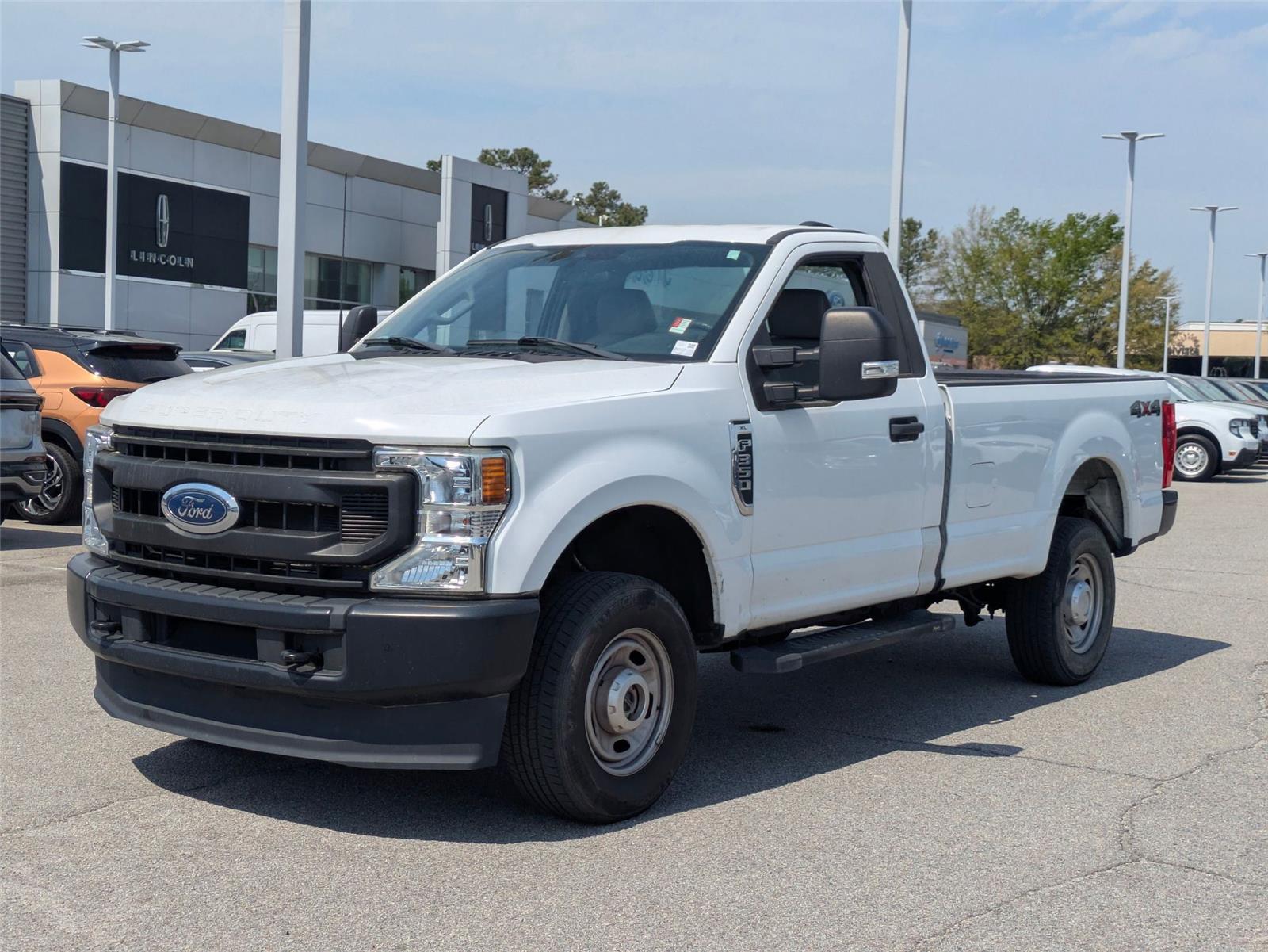 2022 Ford F-350 Super Duty XL LB 4WD