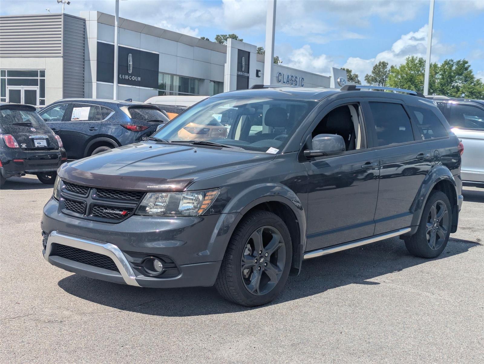 Bruiser Gray Clearcoat 2018 Dodge Journey Crossroad FWD SUV / Crossover Front-Wheel Drive 6-Speed Automatic