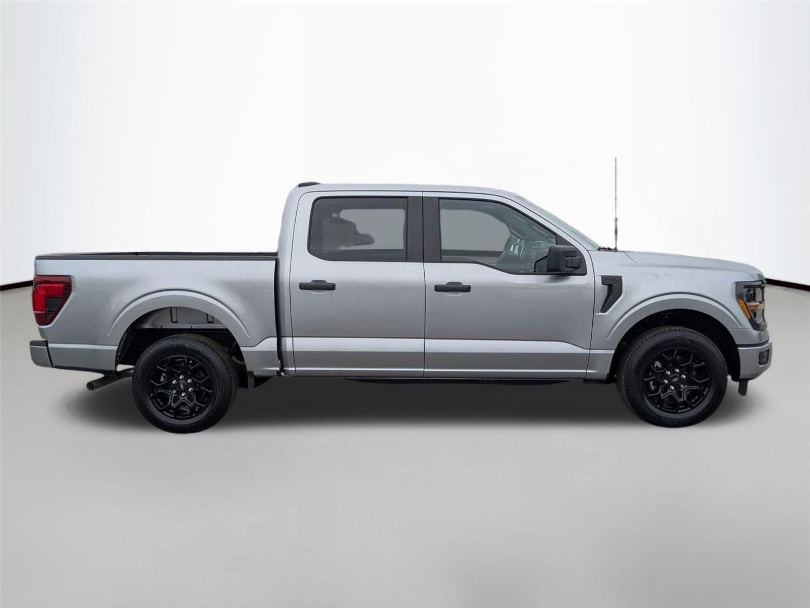 New 2026 Iconic Silver Metallic Ford STX image 4
