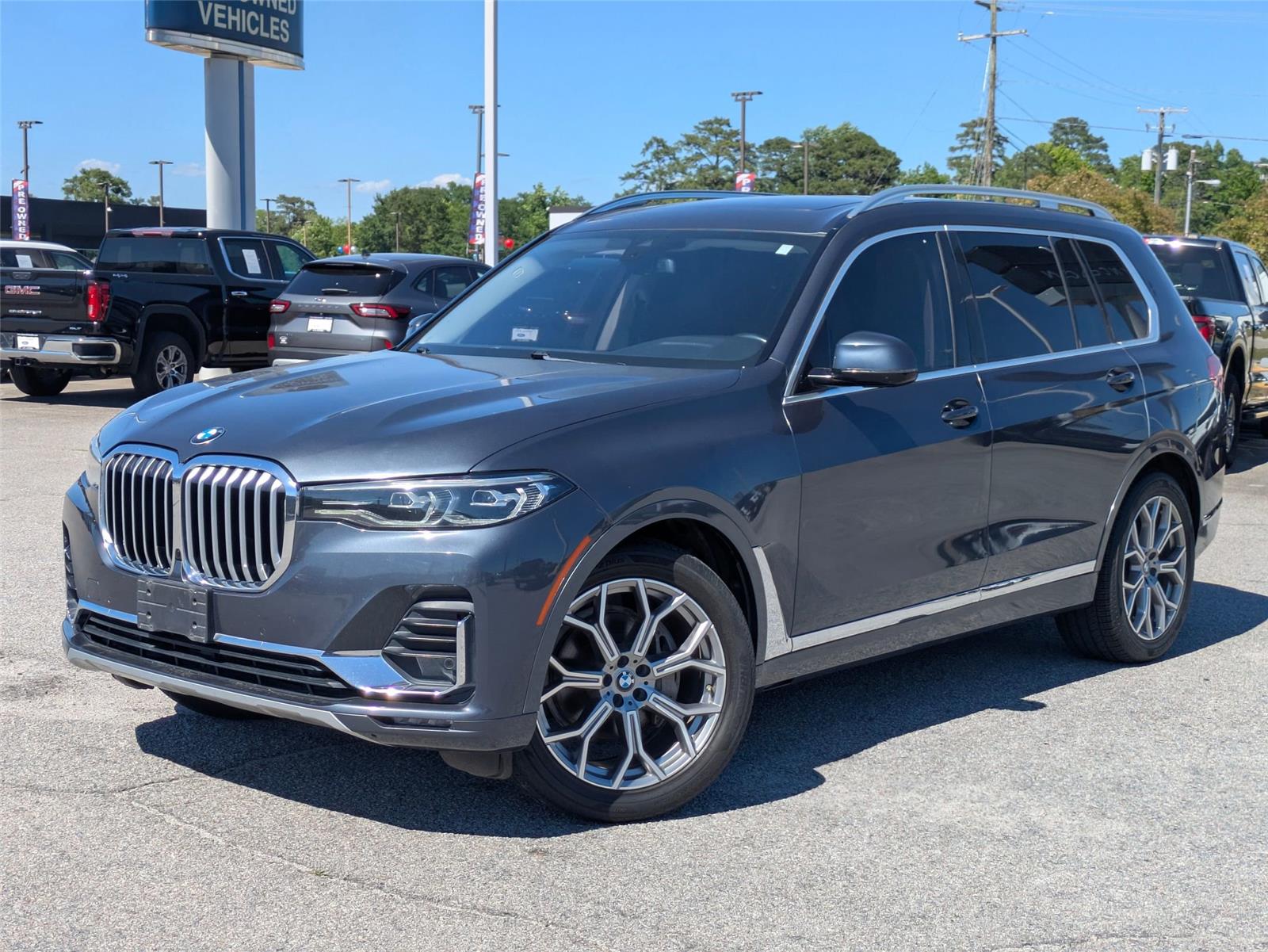 2019 BMW X7 xDrive40i's photo