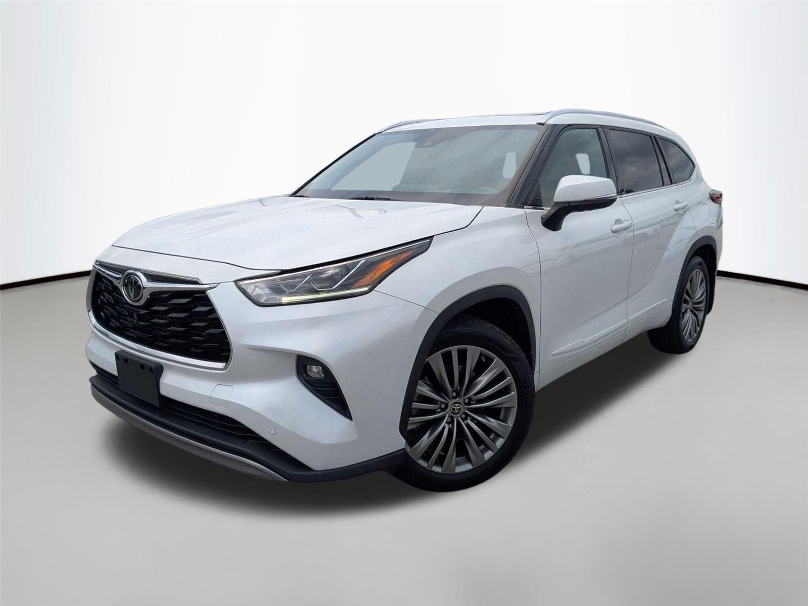 2022 Toyota Highlander Platinum