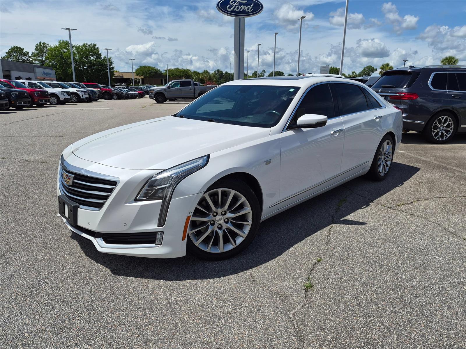 Crystal White Tricoat 2016 Cadillac CT6 Sedan All-Wheel Drive 8-Speed Automatic