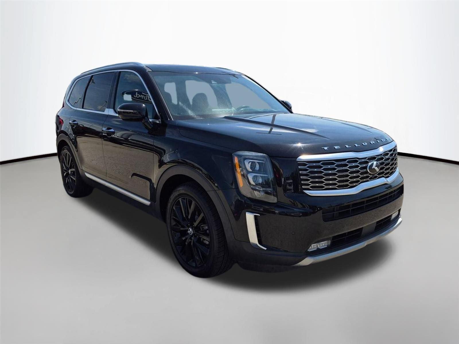 Used 2020 Ebony Black Kia SX image 3