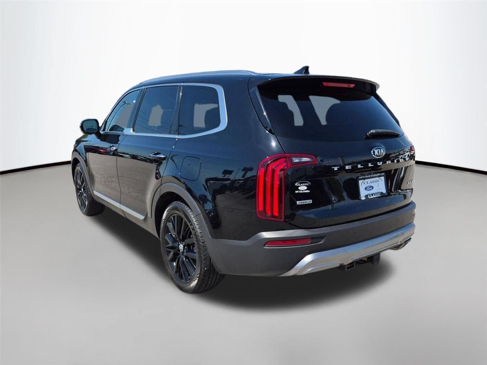 Used 2020 Ebony Black Kia SX image 7