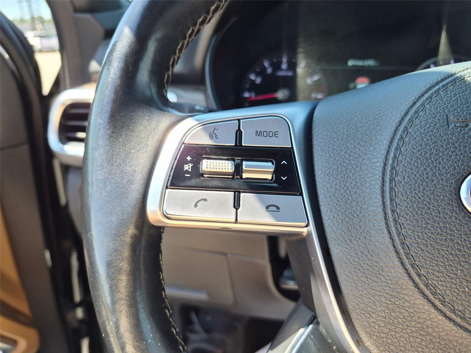 Used 2020 Ebony Black Kia SX image 17