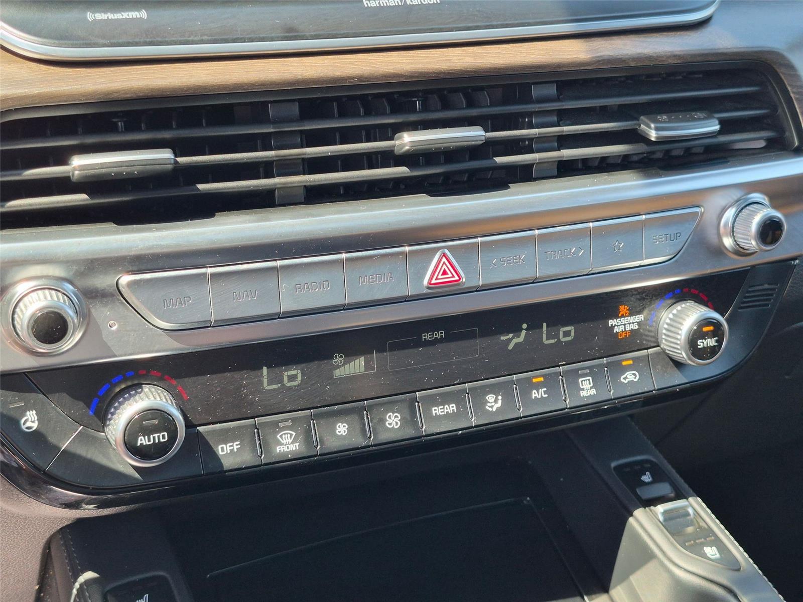 Used 2020 Ebony Black Kia SX image 22