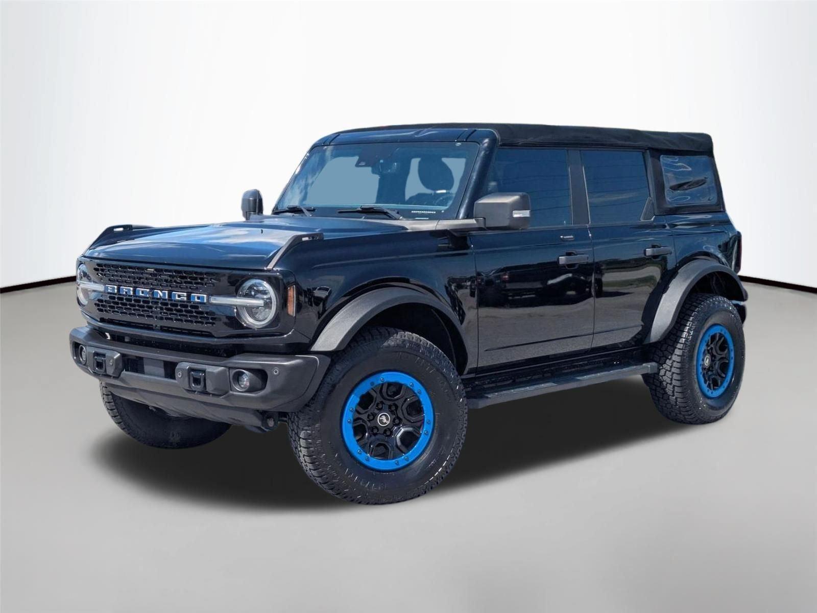 Shadow Black 2022 Ford Bronco SUV / Crossover Four-Wheel Drive