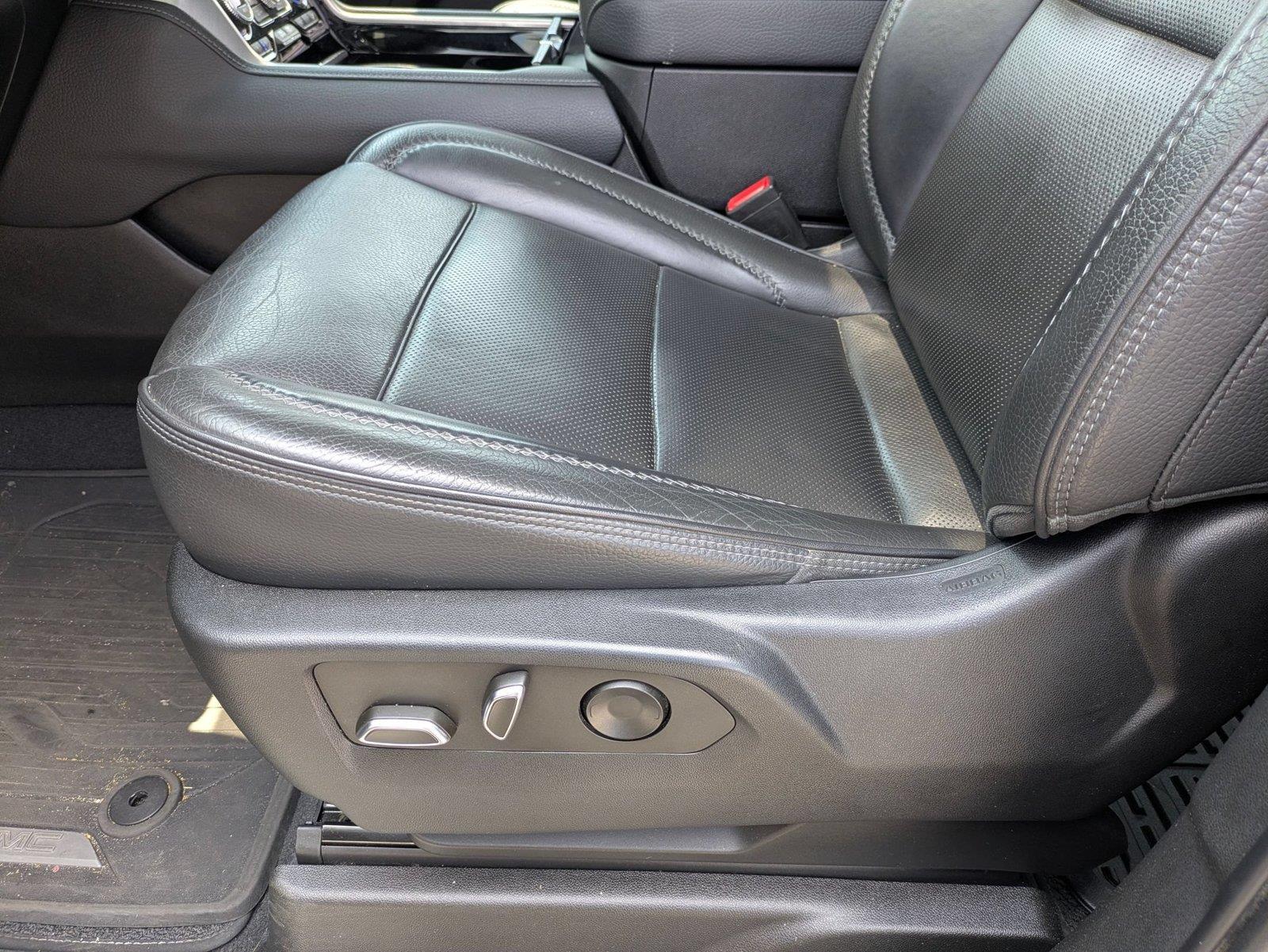 Used 2022 Onyx Black GMC Denali image 15