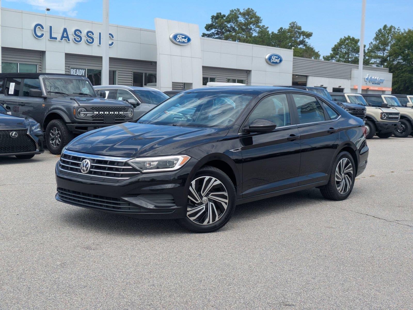  2020 Volkswagen Jetta SEL FWD   