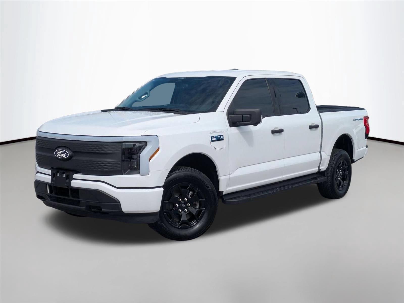  2025 Ford F-150 Lightning XLT SuperCrew AWD   