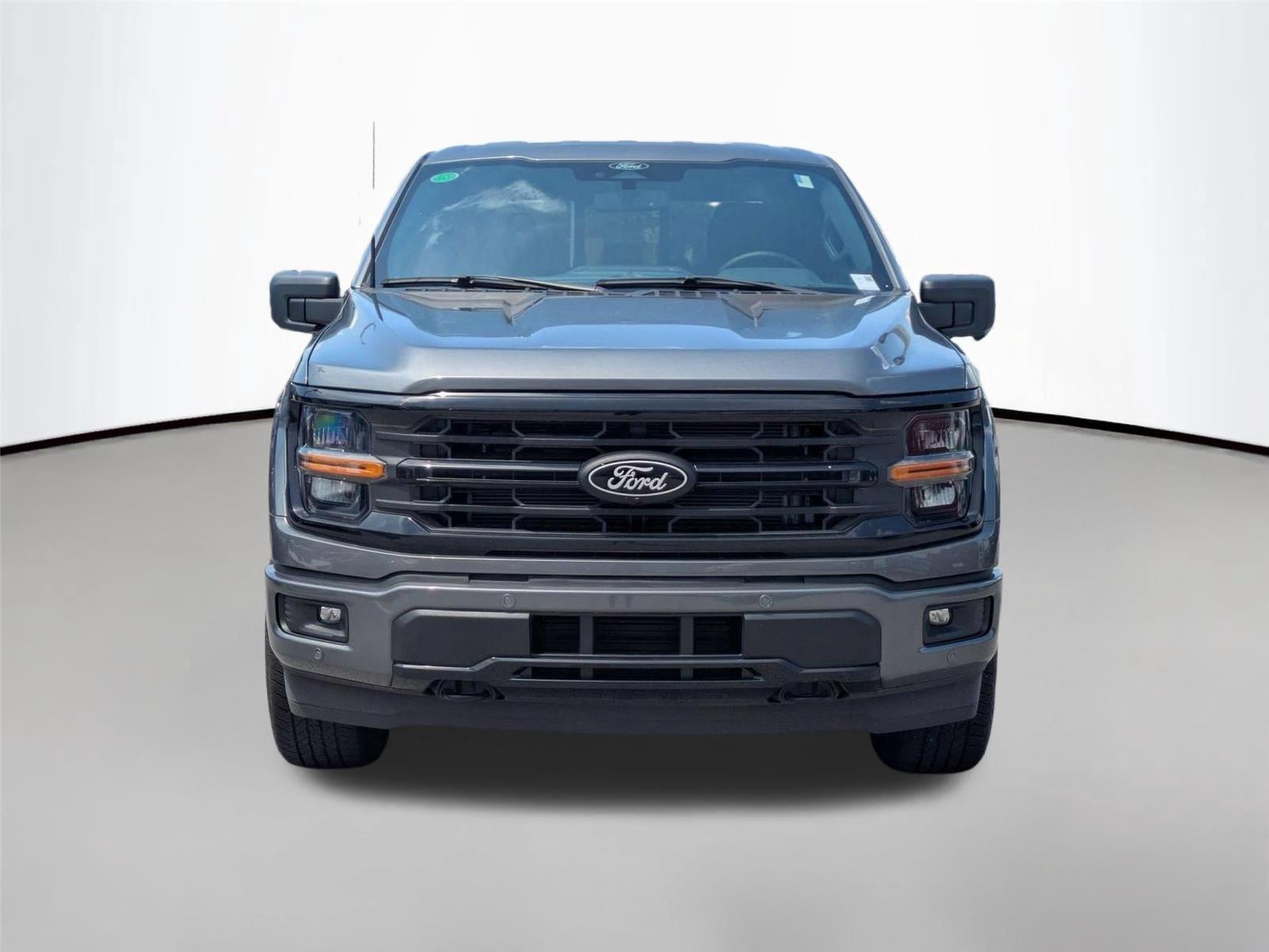 New 2024 Carbonized Gray Metallic Ford XLT image 2