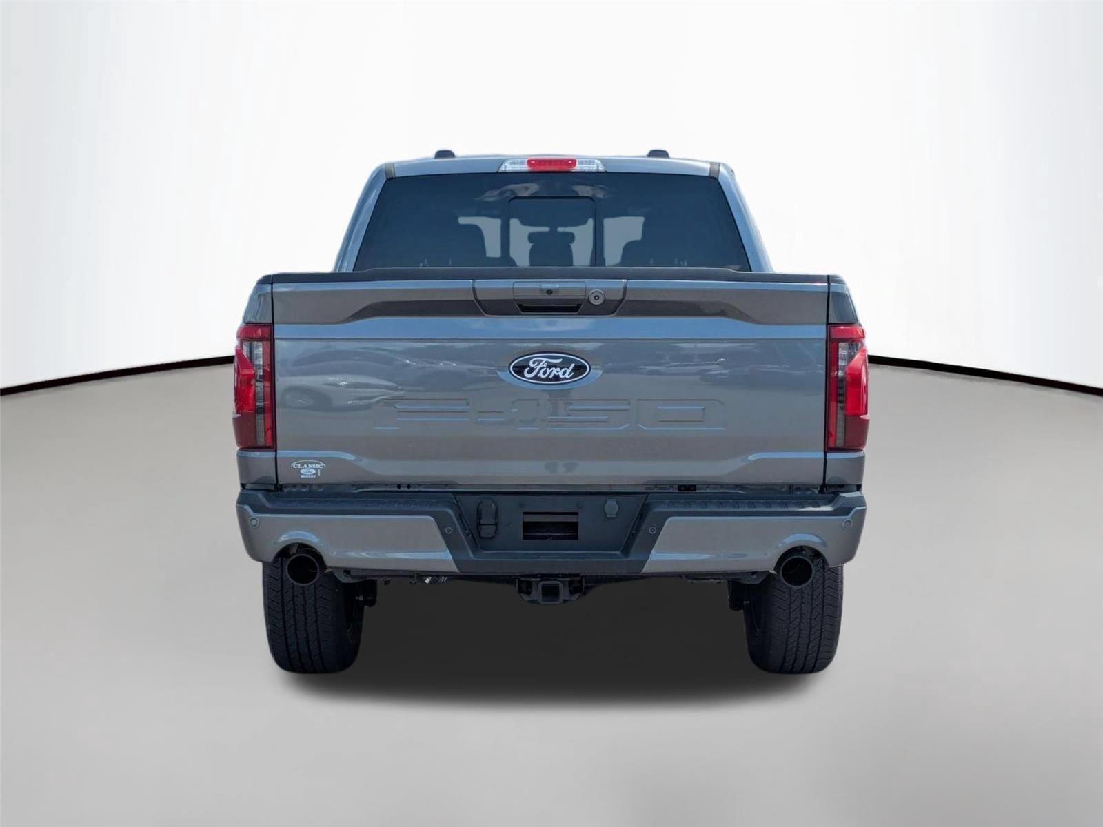 New 2024 Carbonized Gray Metallic Ford XLT image 6
