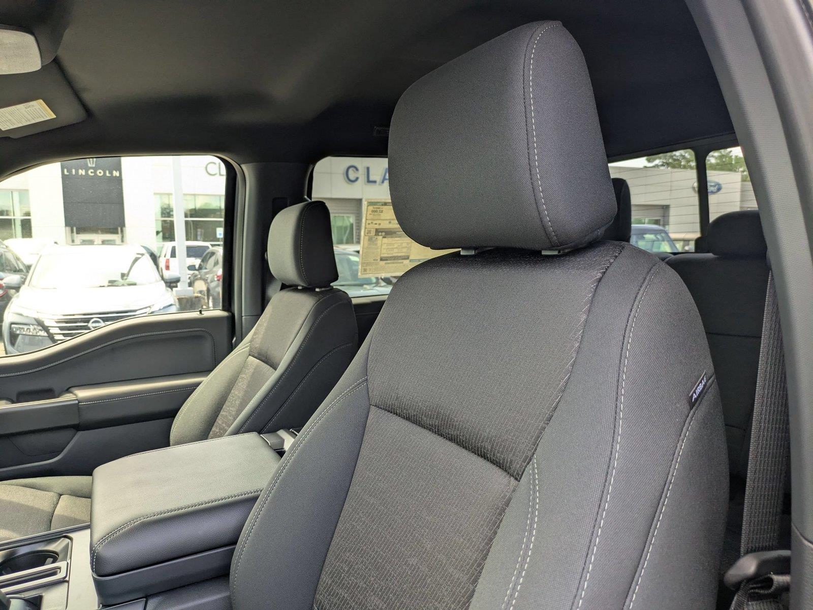 New 2024 Carbonized Gray Metallic Ford XLT image 12