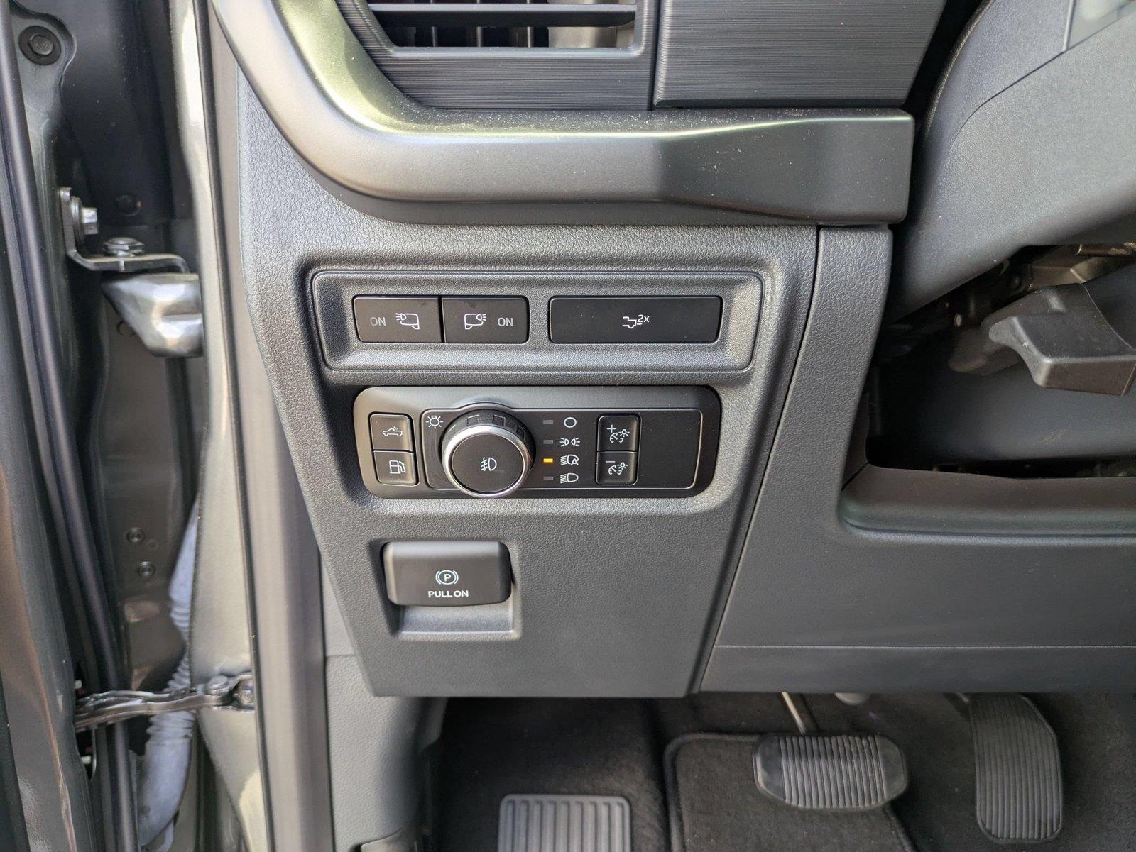 New 2024 Carbonized Gray Metallic Ford XLT image 14