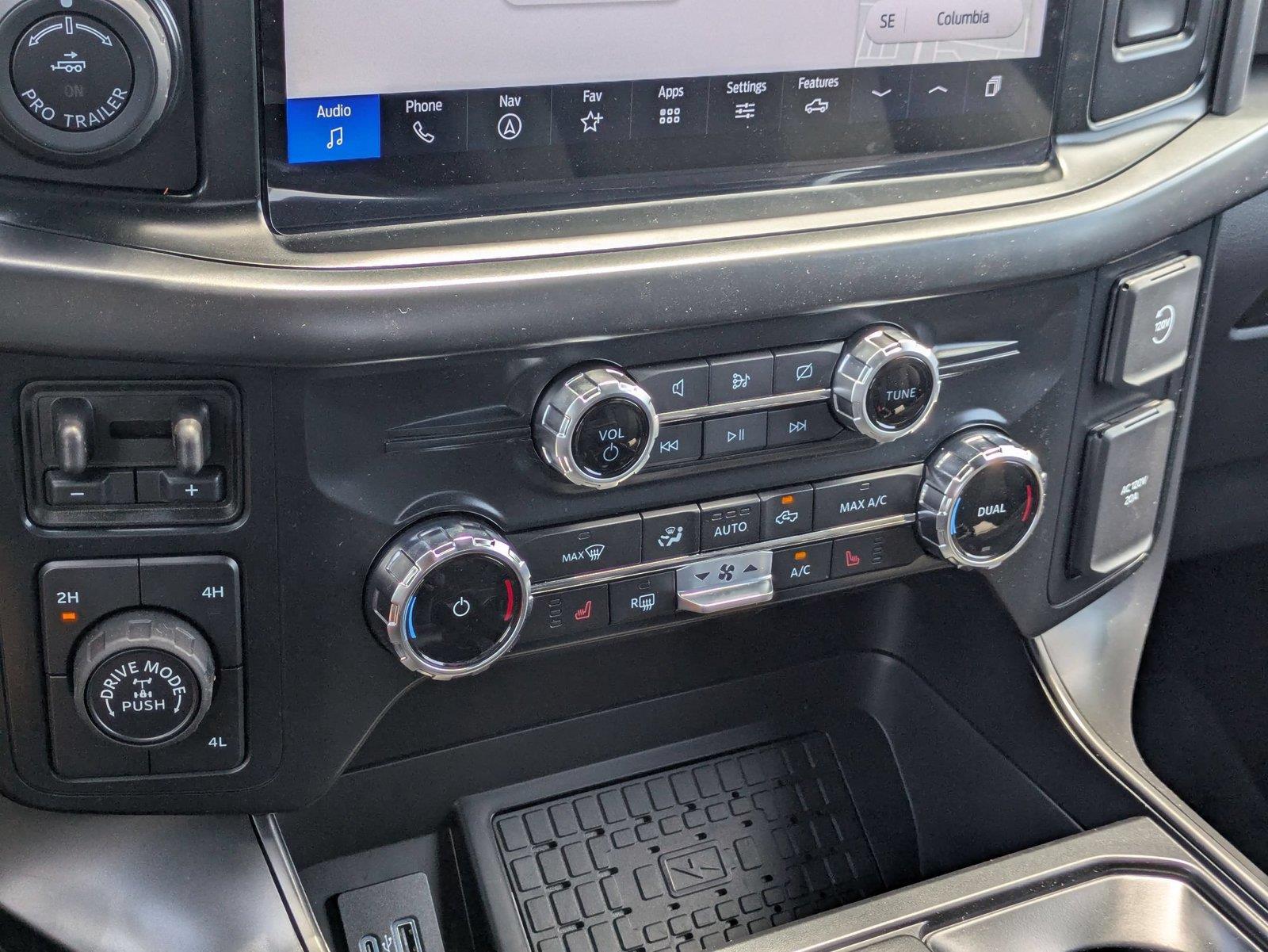 New 2024 Carbonized Gray Metallic Ford XLT image 21