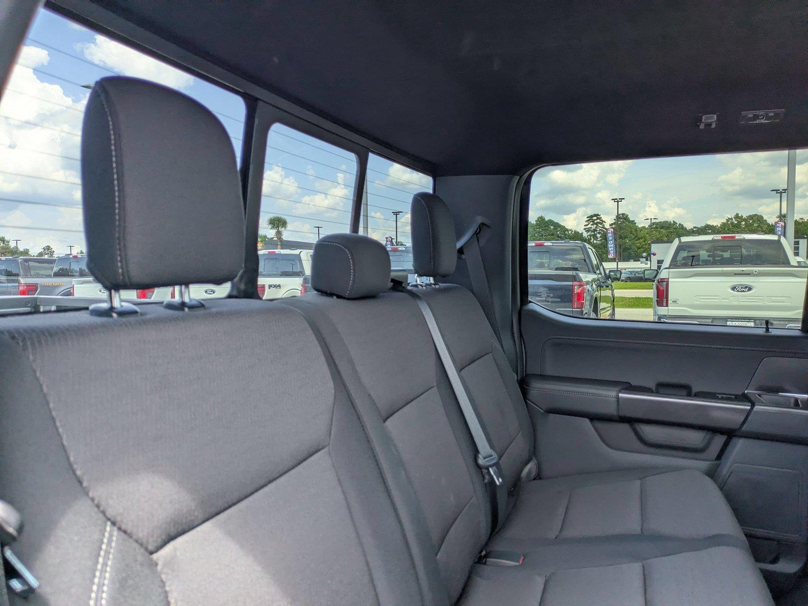 New 2024 Carbonized Gray Metallic Ford XLT image 29