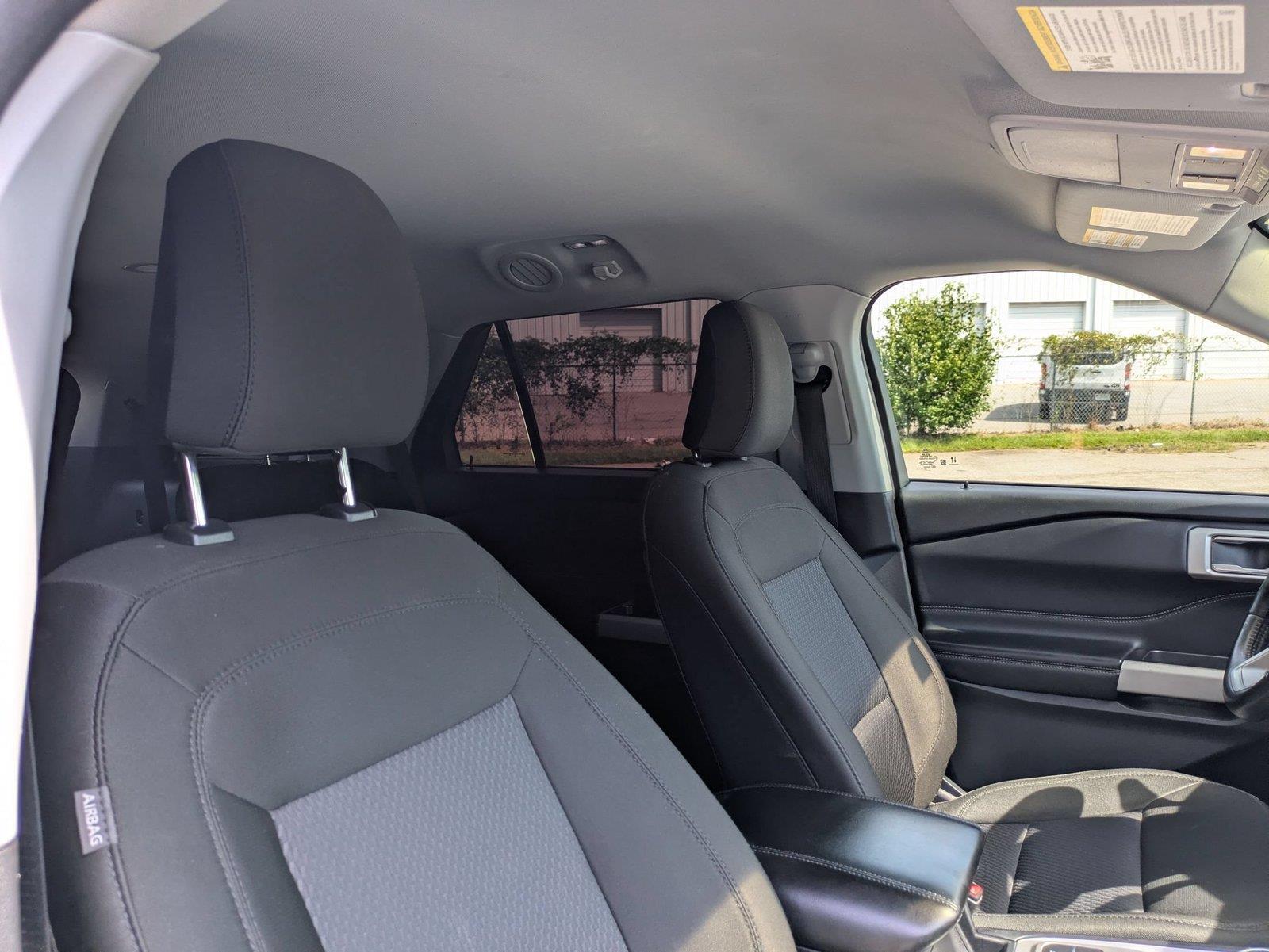 Used 2022 Atlas Blue Metallic Ford XLT image 34