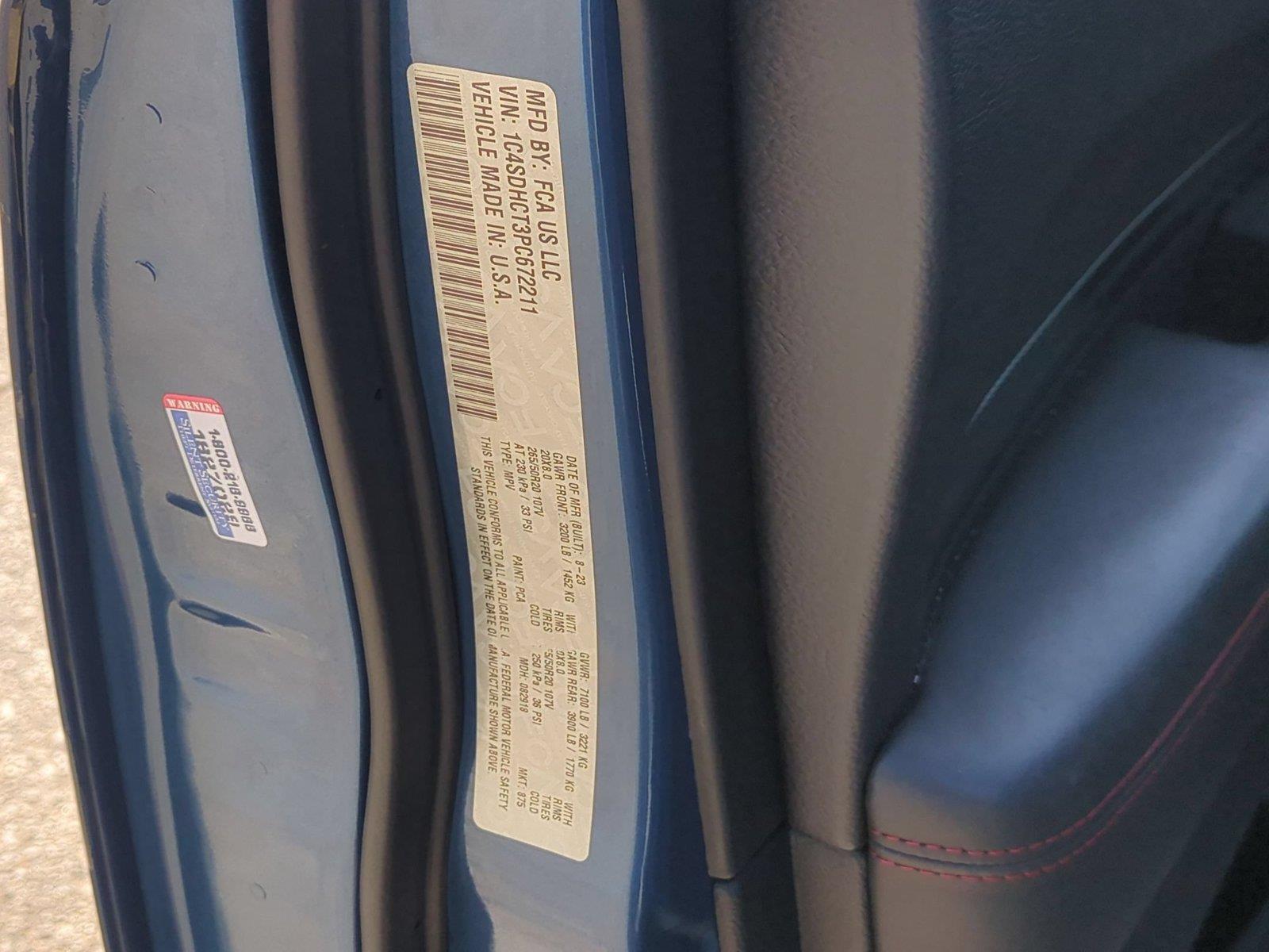 Used 2023 Frostbite Pearlcoat Dodge R/T Plus image 10