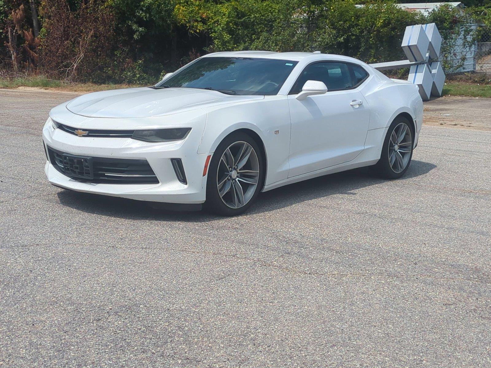 Summit White 2017 Chevrolet Camaro Coupe Rear-Wheel Drive 8-Speed Automatic