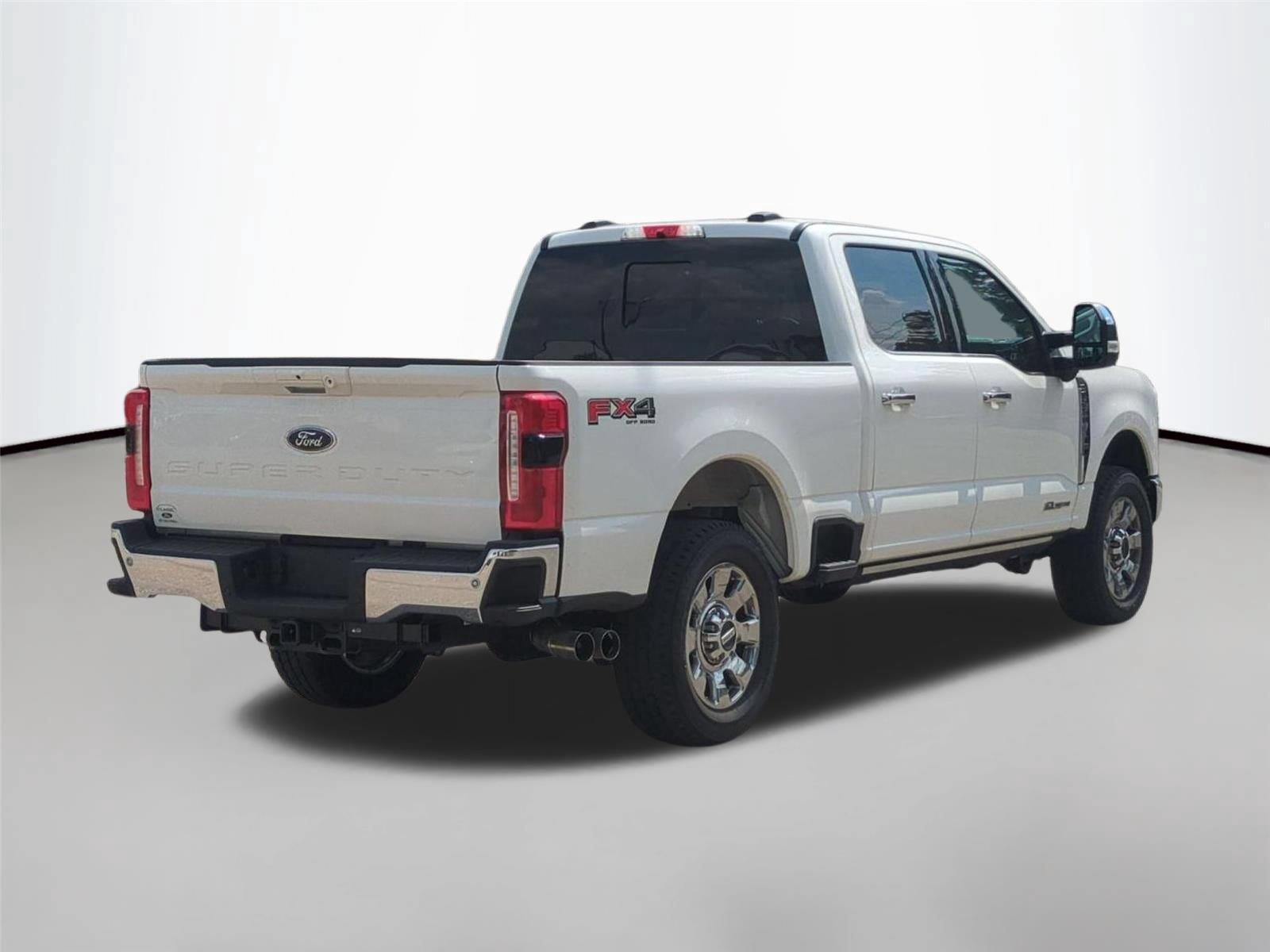 Used 2026 Oxford White Ford LARIAT image 5