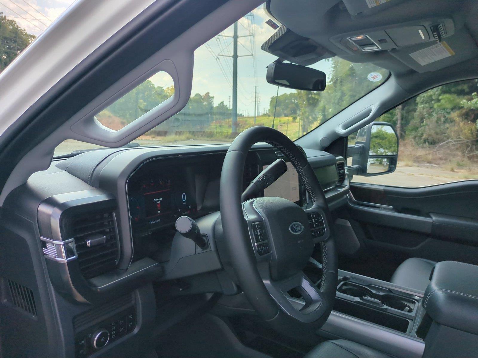 Used 2026 Oxford White Ford LARIAT image 15
